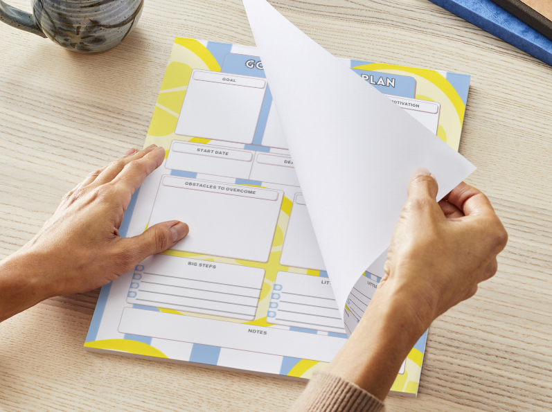 The Sicilian Lemon Planner Pad (2 Colors)